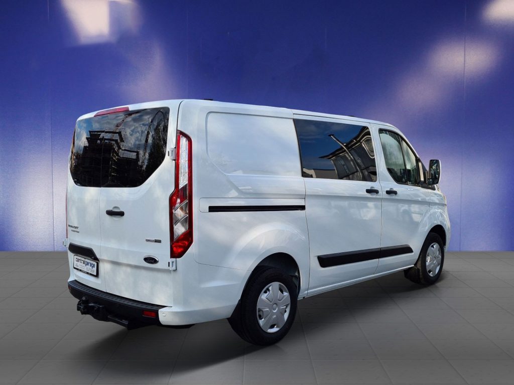 Ford_Transit_custom_3